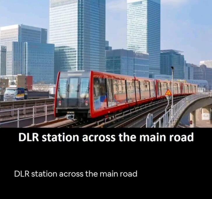 Snuggle Inn - Riverside Apartments - Views Over Looking London River Thames, Close To O2 Arena, London Excel, London City Airport, Thames Clipper- River Boat Service, Woolwich Ferry, Onsite Parking, Twin Room Option Available מראה חיצוני תמונה