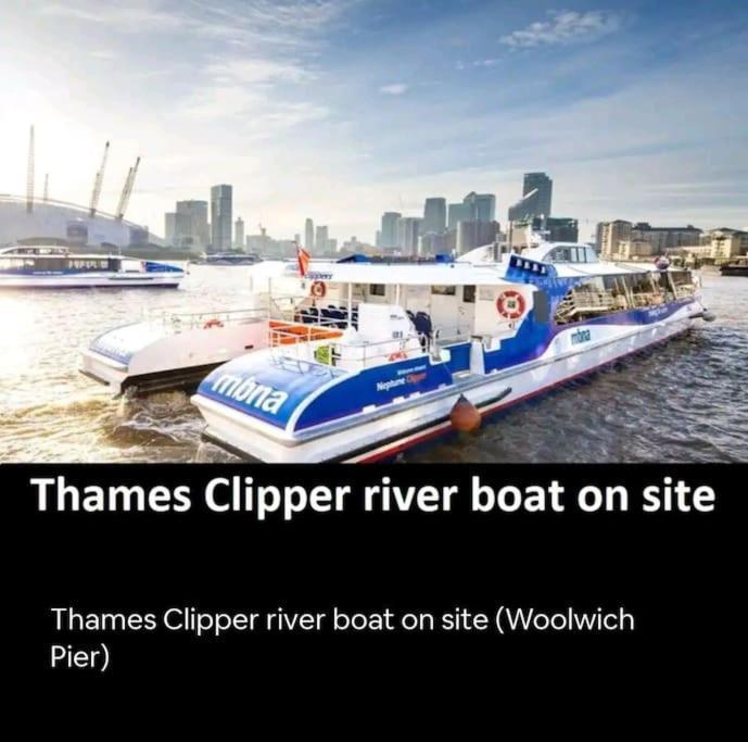 Snuggle Inn - Riverside Apartments - Views Over Looking London River Thames, Close To O2 Arena, London Excel, London City Airport, Thames Clipper- River Boat Service, Woolwich Ferry, Onsite Parking, Twin Room Option Available מראה חיצוני תמונה
